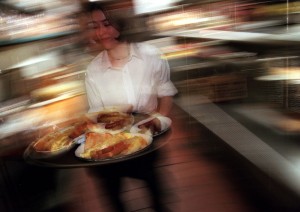 diner_waitress_flashblur